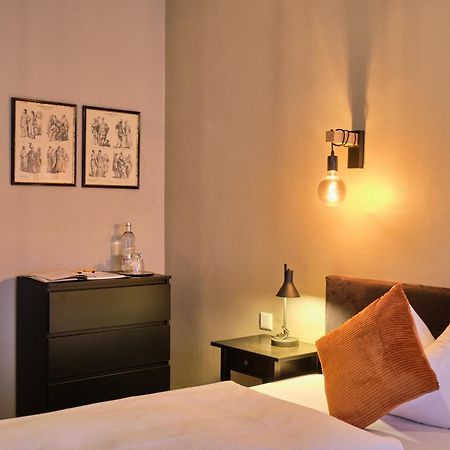 Hotel Roter Hahn レーゲンスブルク エクステリア 写真
